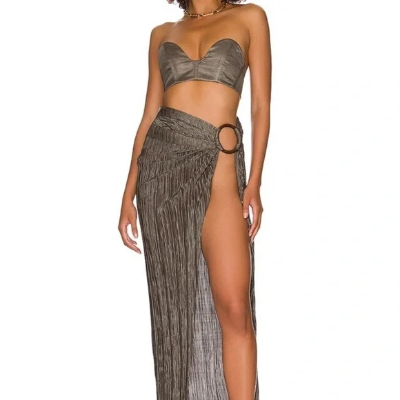 NWT Bronx and Banco x REVOLVE Luna Top in Khaki‎ Size Small